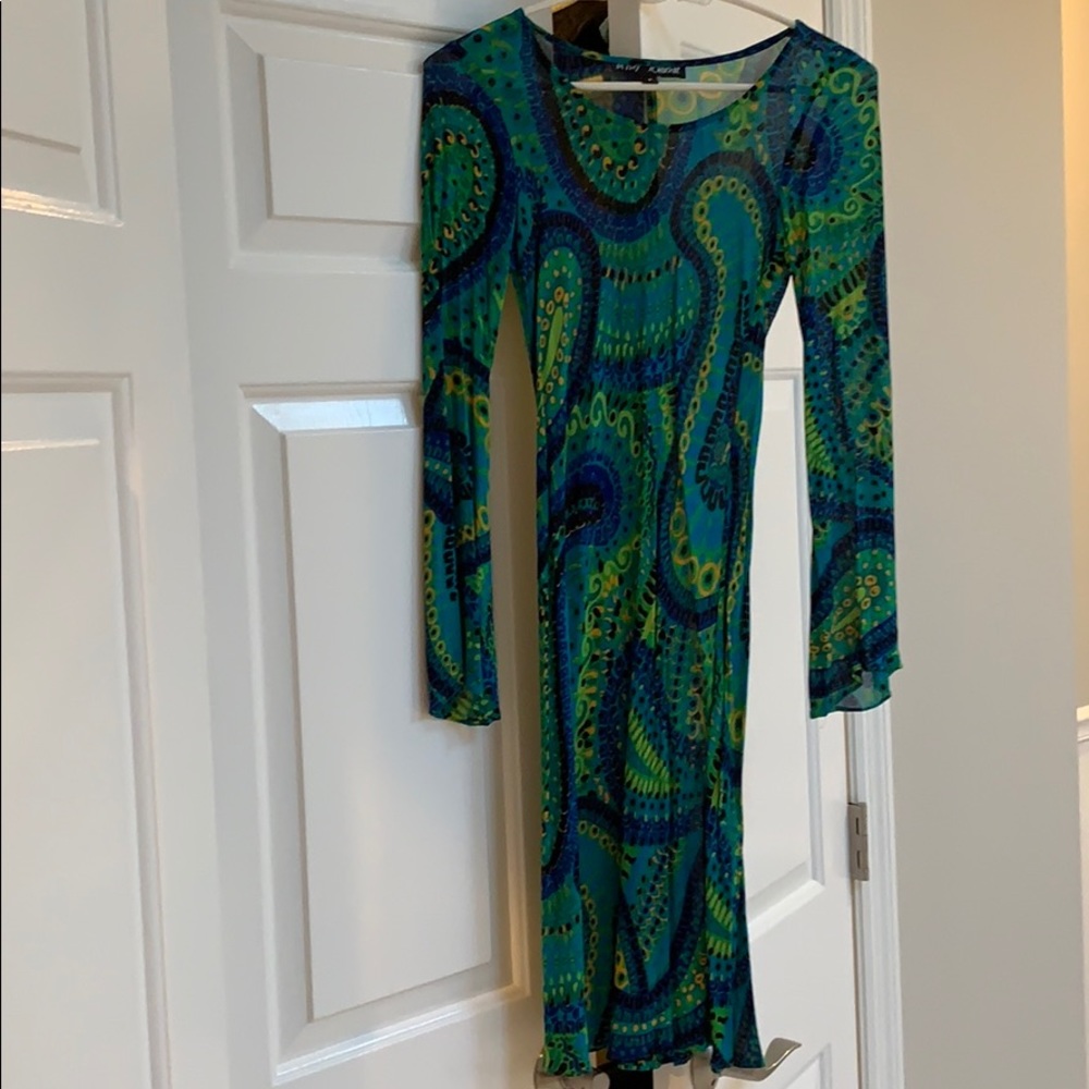 Betsy Johnson - long-sleeve dress